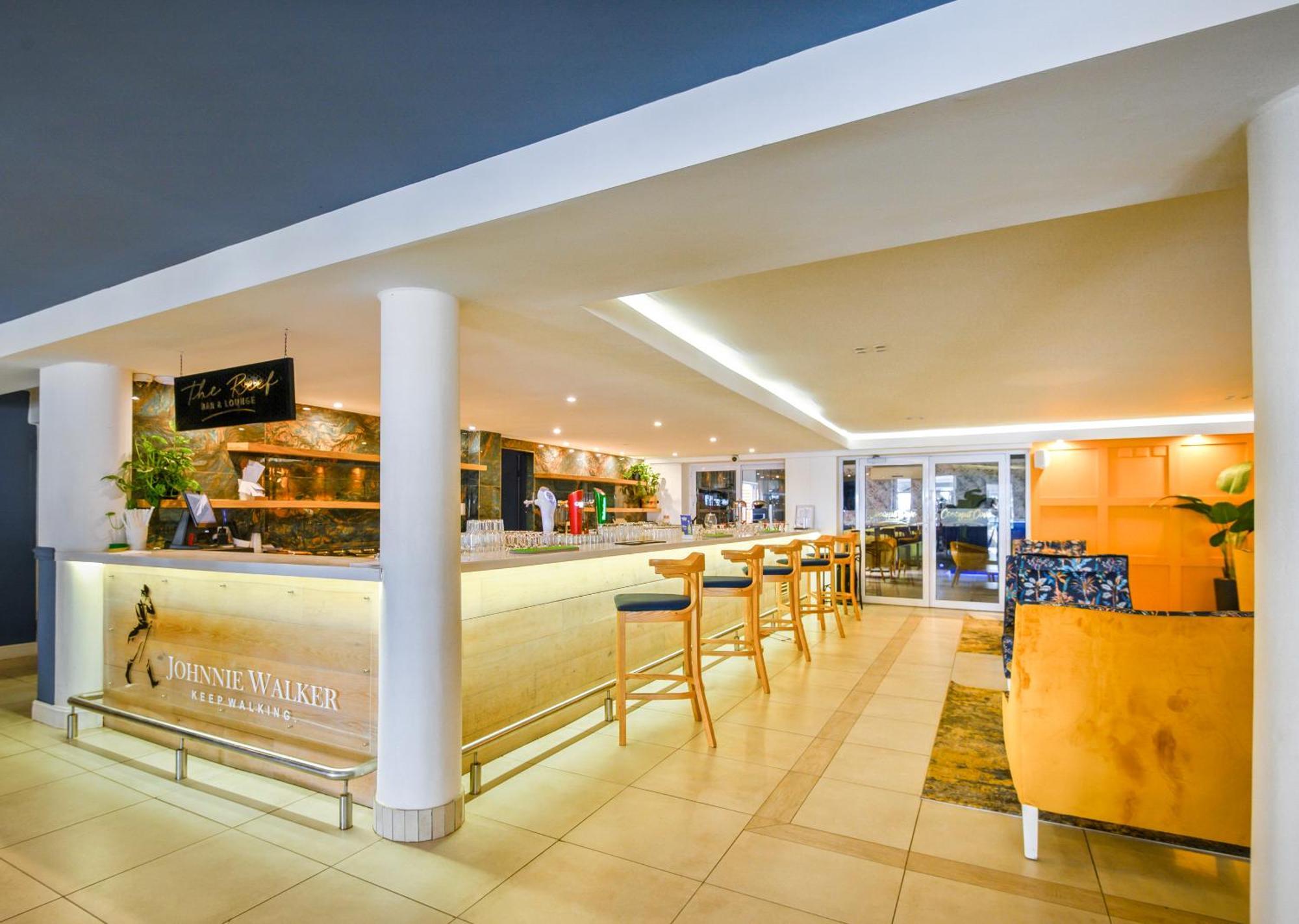 Blue Marlin Hotel Scottburgh Exterior foto